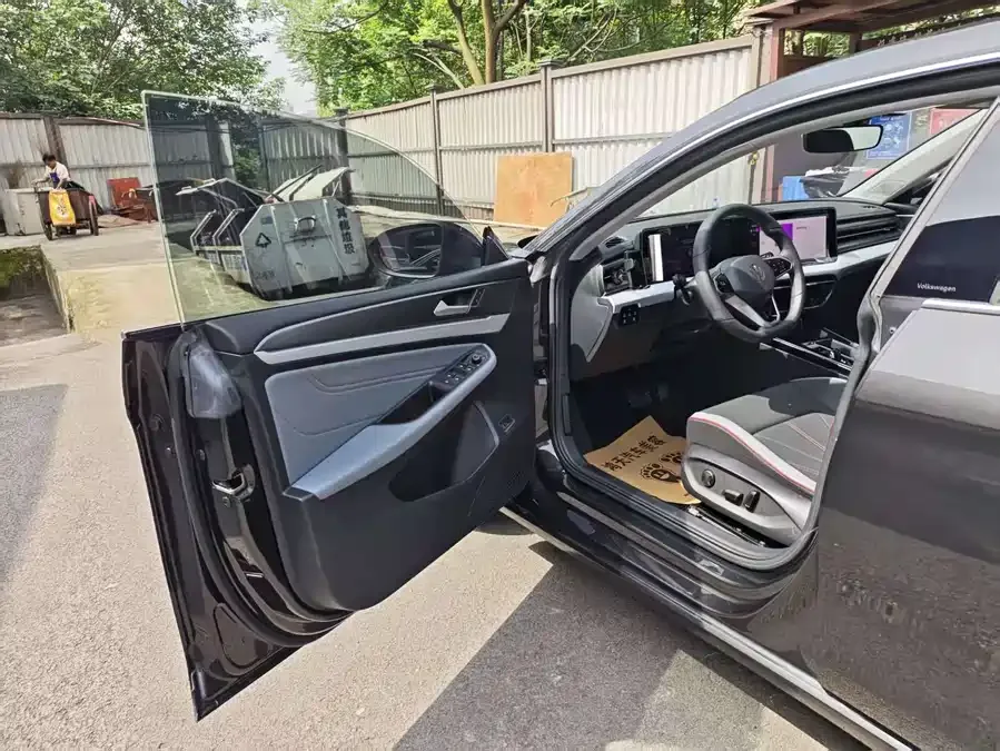 Volkswagen Lamando 2023 Lingdu Lingdu L 280TSI DSG Cool Edition 2024 — миниатюра 2