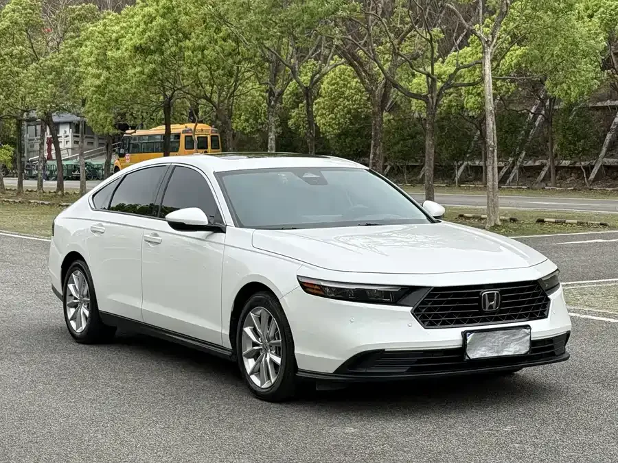 Honda Accord Accord 2023 260TURBO Smart Edition 2024 — миниатюра 3