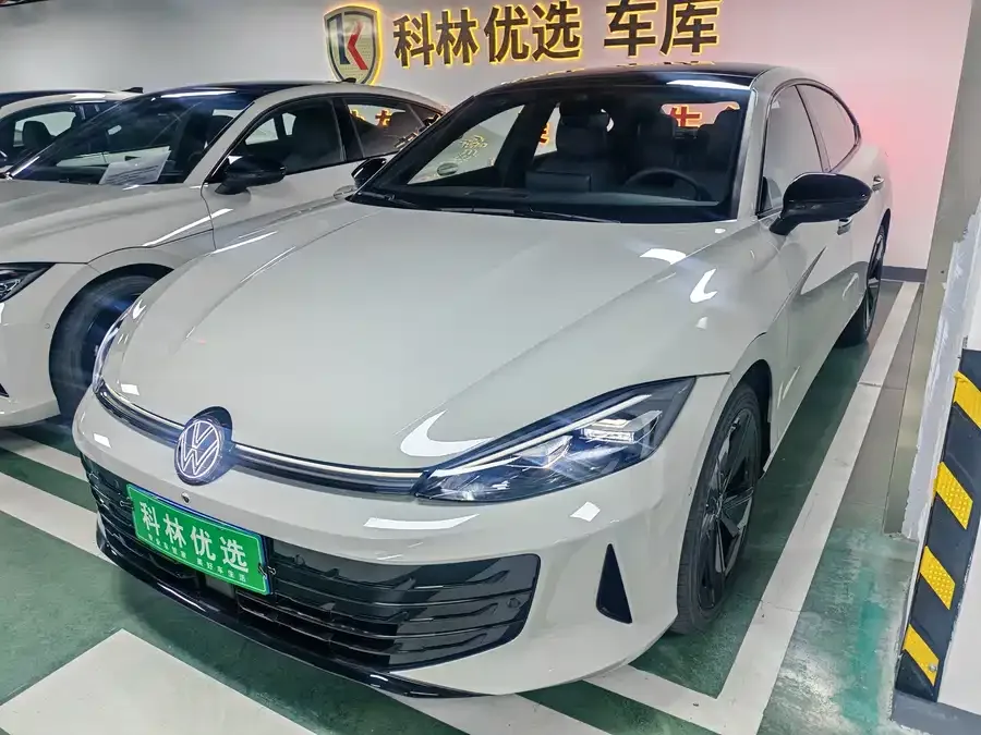 Volkswagen Lamando 2026 Lingdu Lingdu L GTS 380TSI Lingfeng Millionth Anniversary Edition 2025 — фото 1, купить с доставкой в Москву