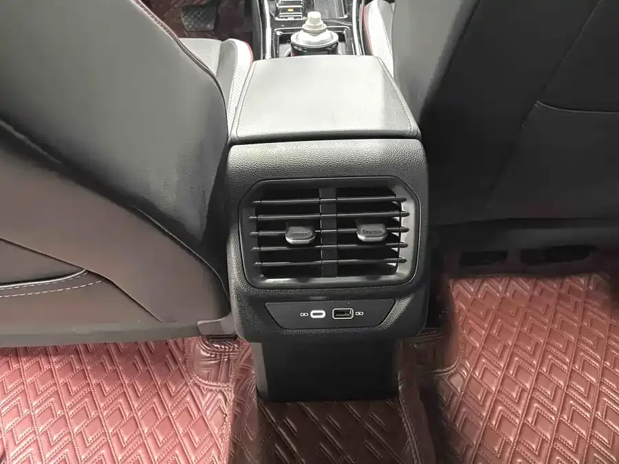 Volkswagen Lamando 2023 Lingdu Lingdu L 280TSI DSG Cool Edition 2023 — миниатюра 4