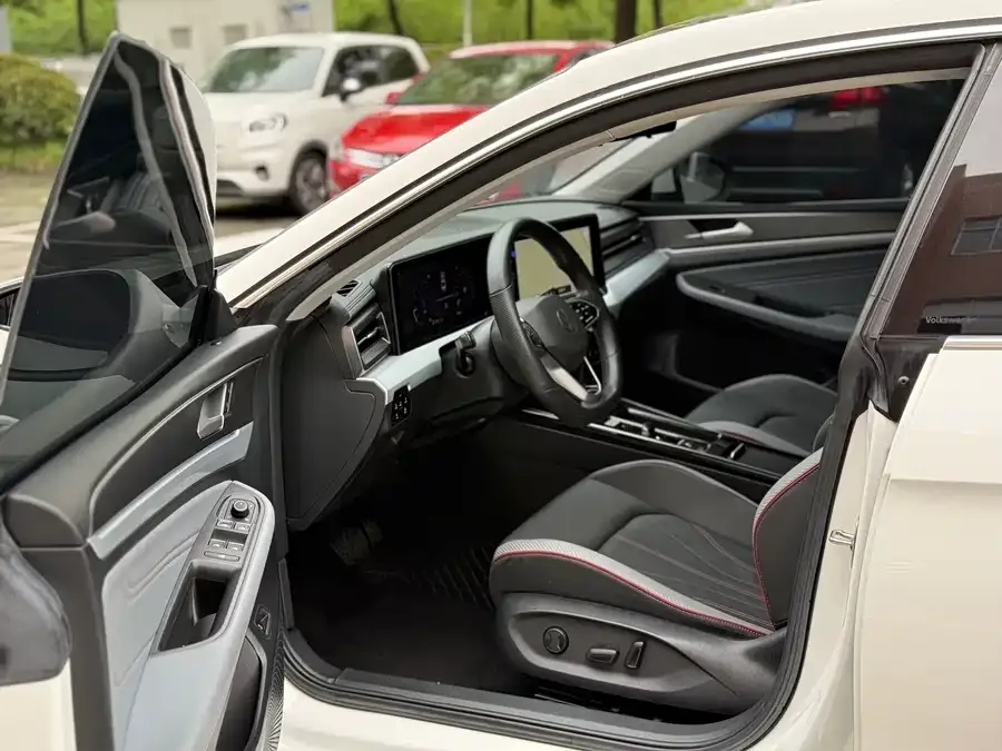 Volkswagen Lamando 2023 Lingdu Lingdu L 280TSI DSG Cool Edition 2023 — миниатюра 3