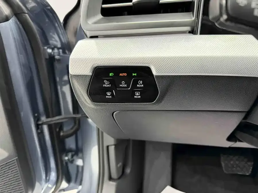 Volkswagen Lamando 2023 Lingdu Lingdu L 280TSI DSG Cool Edition 2024 — миниатюра 3