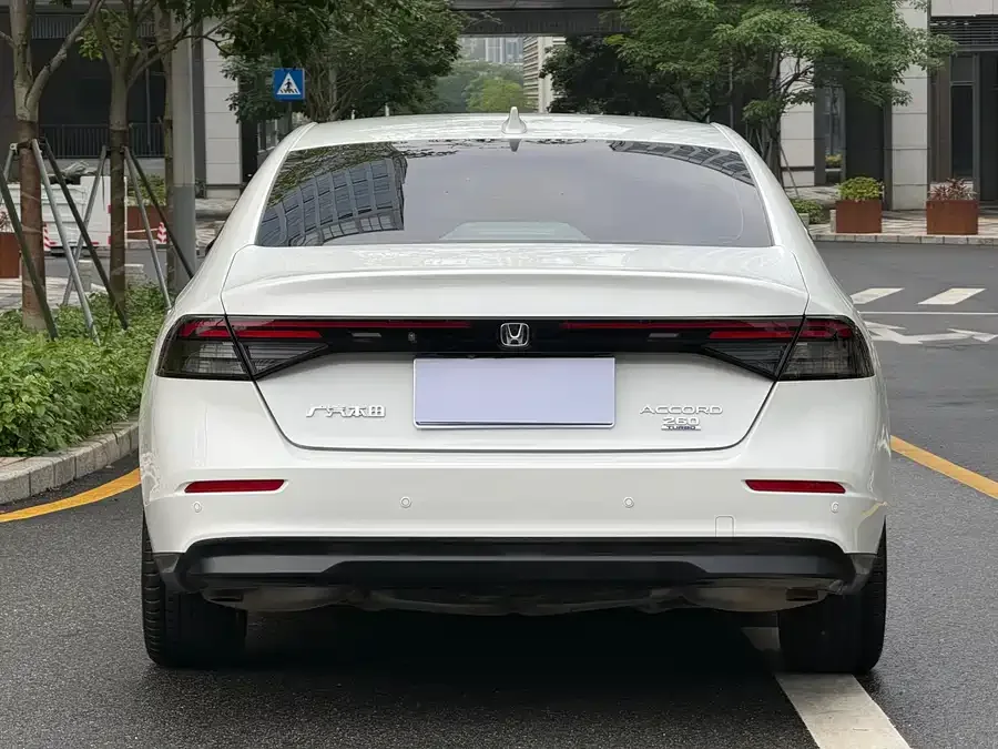 Honda Accord Accord 2023 260TURBO Smart Edition 2023 — миниатюра 2