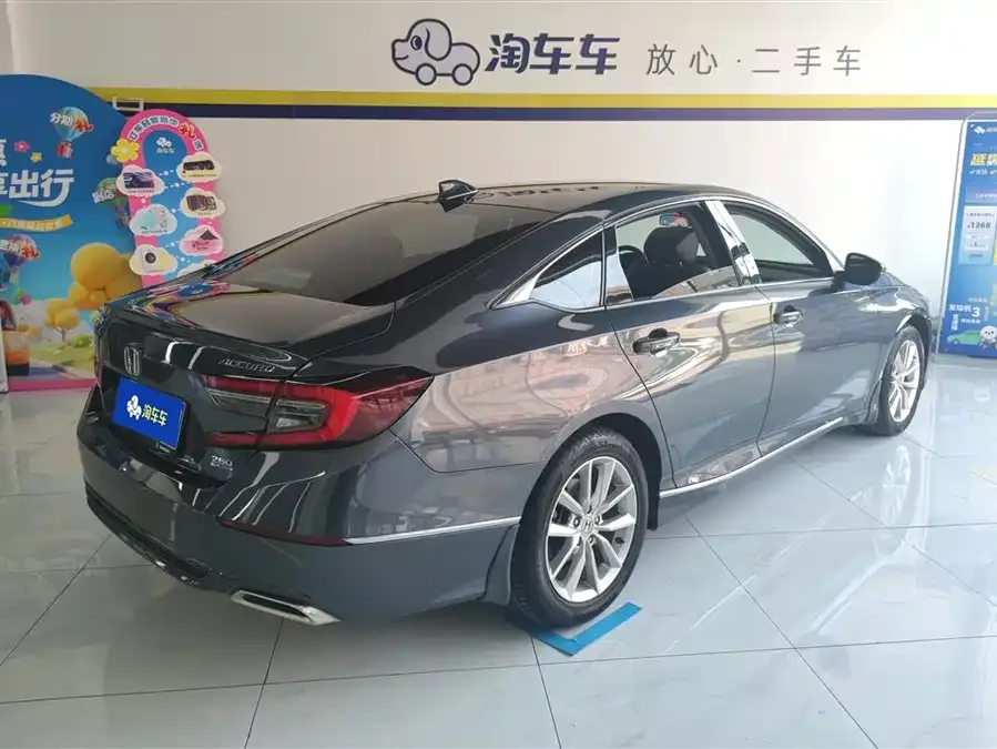 Honda Accord Accord 2022 260TURBO Deluxe Edition 2022 — миниатюра 3