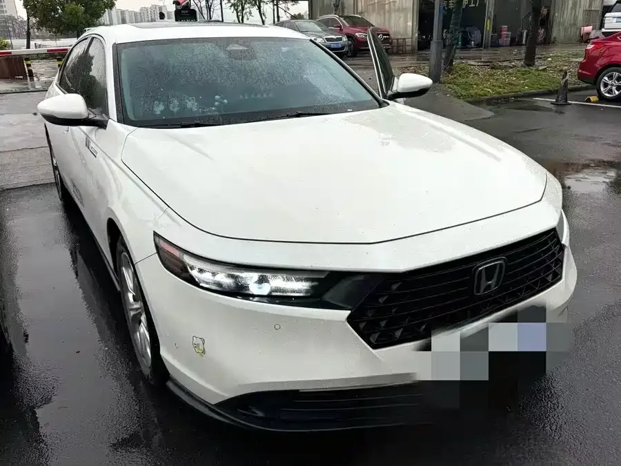 Honda Accord Accord 2023 260TURBO Smart Edition 2024 — миниатюра 3