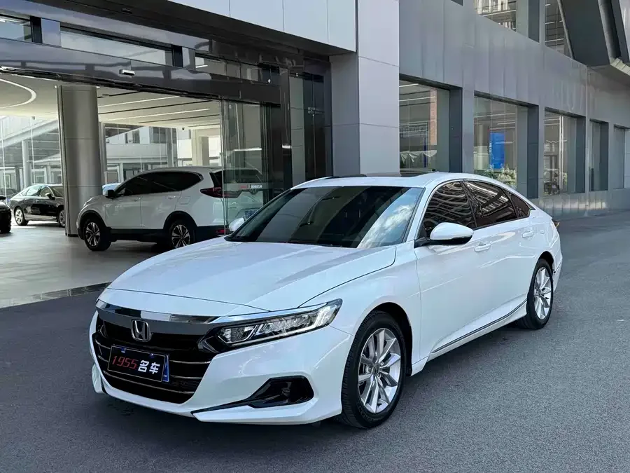 Honda Accord Accord 2022 260TURBO Deluxe Edition 2022 — фото 1, купить с доставкой в Москву