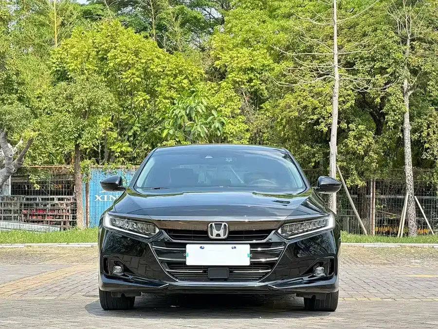 Honda Accord 2022 Accord 260TURBO Fantasy Night Premium Edition 2023 — фото 1, купить с доставкой в Москву