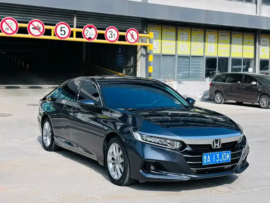 Honda Accord Accord 2022 260TURBO Deluxe Edition 2022 — фото 1, купить с доставкой в Москву
