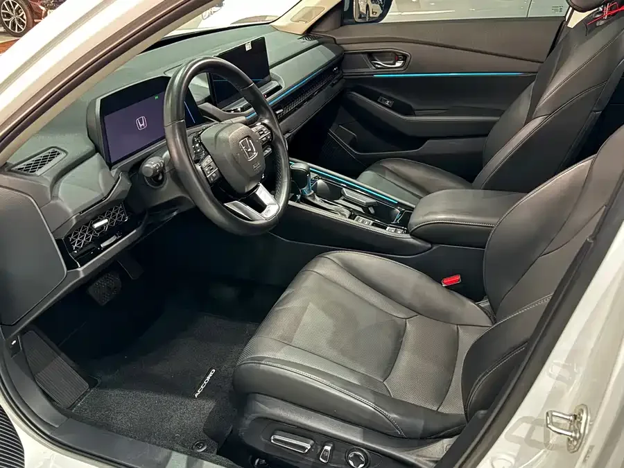 Honda Accord Accord 2023 260TURBO Excellence Edition 2023 — миниатюра 3