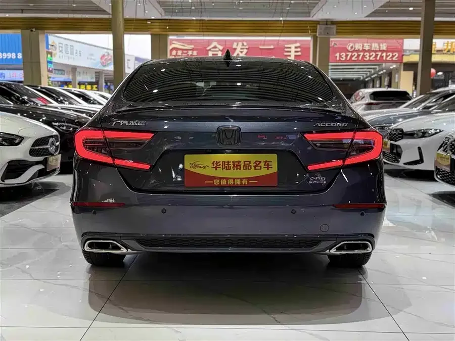 Honda Accord 2022 Accord 260TURBO Fantasy Night Premium Edition 2023 — миниатюра 2