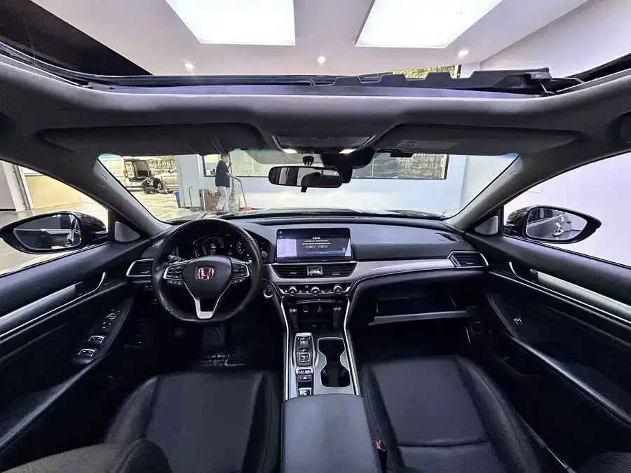 Honda Accord 2022 Accord Hybrid 2.0L Sharp Edition 2022 — миниатюра 2