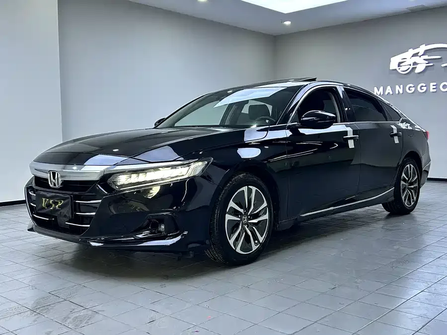 Honda Accord 2022 Accord Hybrid 2.0L Sharp Edition 2022 — фото 1, купить с доставкой в Москву