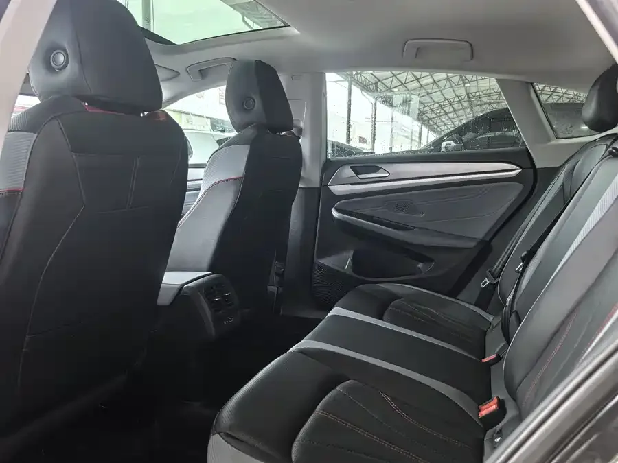 Volkswagen Lamando 2022 Lingdu Lingdu L 280TSI DSG Cool Edition 2022 — миниатюра 2