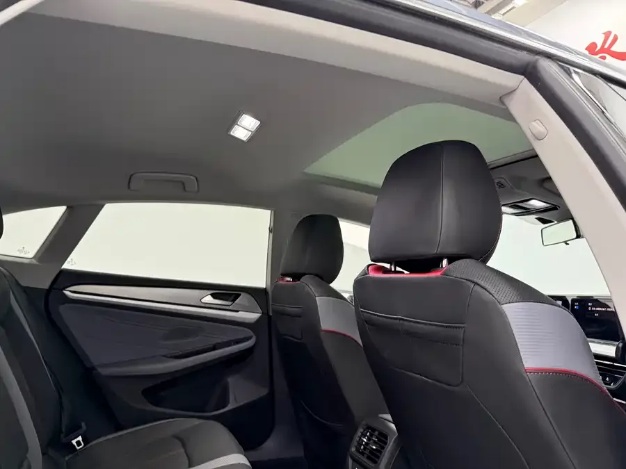 Volkswagen Lamando 2022 Lingdu Lingdu L 280TSI DSG Cool Edition 2022 — миниатюра 5