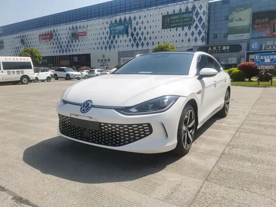 Volkswagen Lamando 2023 Lingdu Lingdu L 280TSI DSG Cool Edition 2023 — фото 1, купить с доставкой в Москву