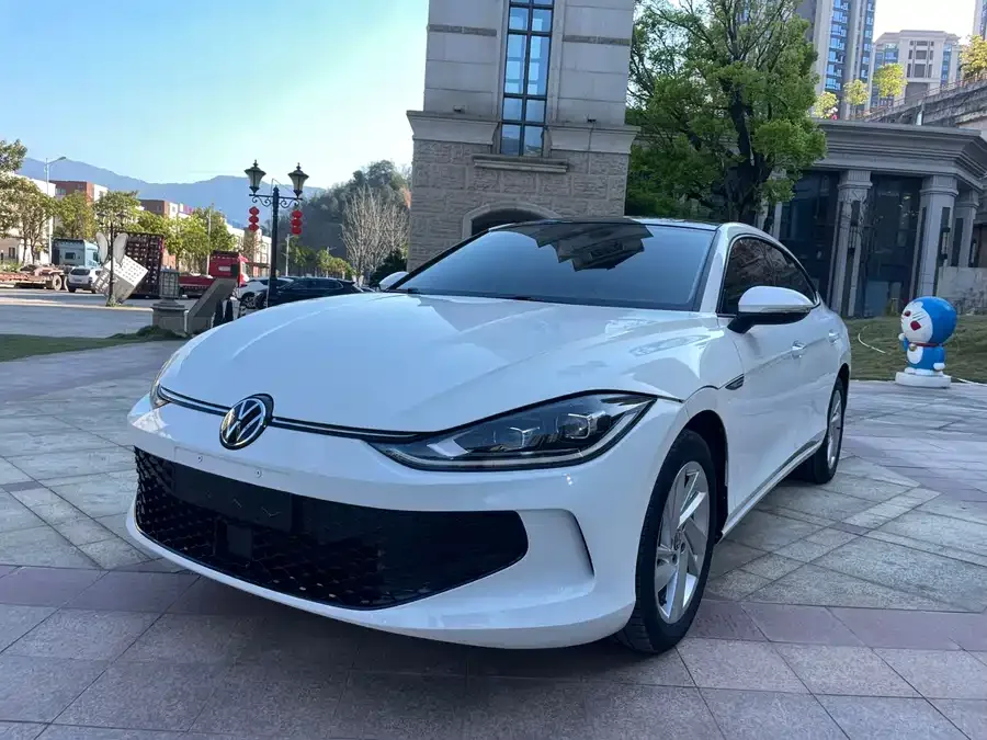 Volkswagen Lamando 2022 Lingdu Lingdu L 280TSI DSG Cool Edition 2022 — фото 1, купить с доставкой в Москву