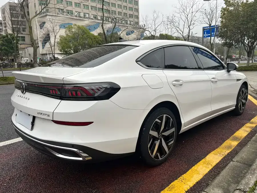 Volkswagen Lamando 2022 Lingdu Lingdu L 280TSI DSG Cool Edition 2022 — миниатюра 2