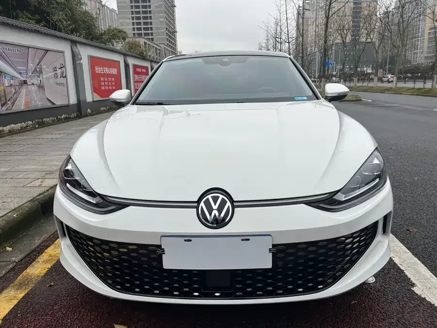 Volkswagen Lamando 2022 Lingdu Lingdu L 280TSI DSG Cool Edition 2022 — фото 1, купить с доставкой в Москву