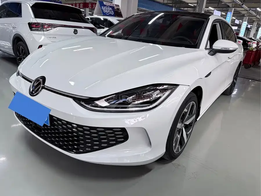 Volkswagen Lamando 2024 Lingdu Lingdu L 280TSI DSG Cool Edition 2024 — фото 1, купить с доставкой в Москву