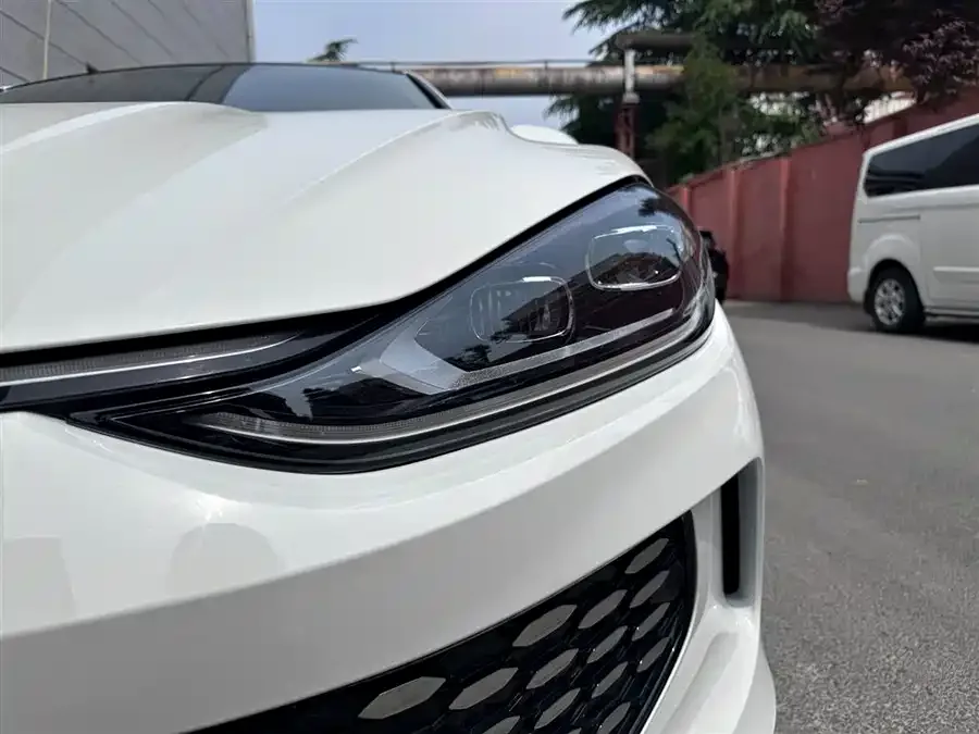 Volkswagen Lamando 2023 Lingdu Lingdu L 280TSI DSG Cool Edition 2023 — миниатюра 3