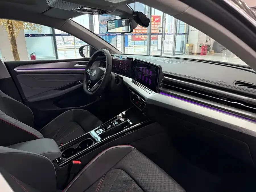 Volkswagen Lamando 2023 Lingdu Lingdu L 280TSI DSG Cool Edition 2023 — миниатюра 5