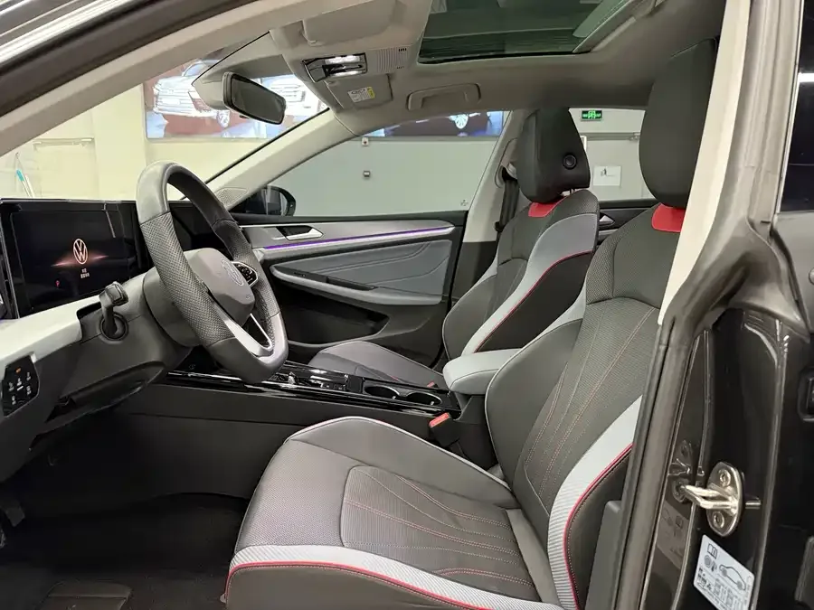 Volkswagen Lamando 2023 Lingdu Lingdu L 280TSI DSG Cool Edition 2023 — миниатюра 4