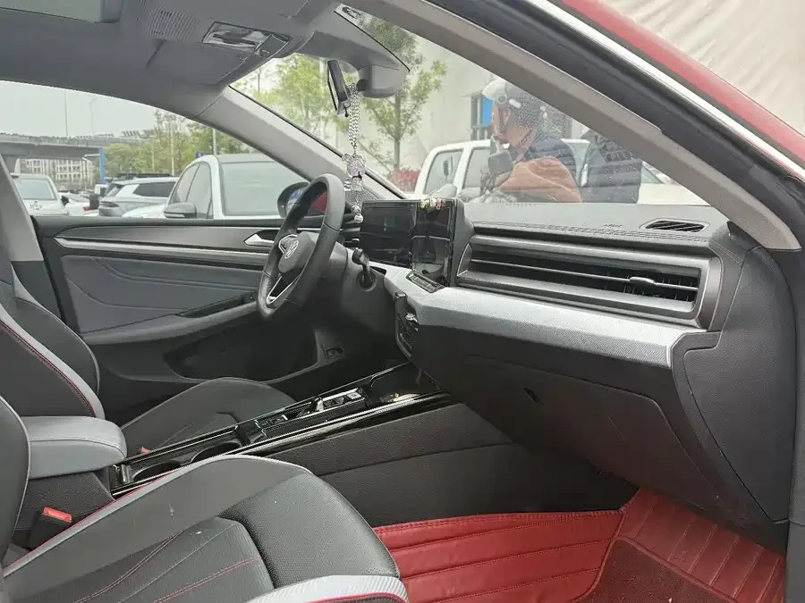 Volkswagen Lamando 2022 Lingdu Lingdu L 280TSI DSG Cool Edition 2023 — миниатюра 2