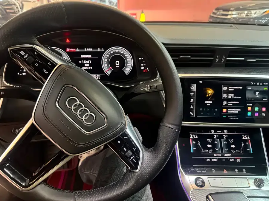 Audi A6L 2023 45 TFSI quattro premium dynamic model 2023 — миниатюра 2