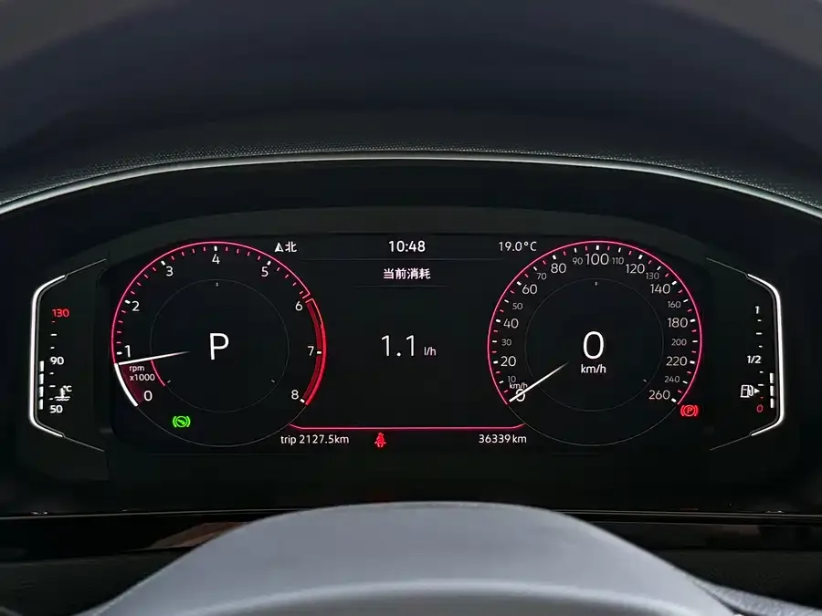Volkswagen FAW- CC FAW-Volkswagen CC 2021 330TSI Dazzling Edition 2022 — миниатюра 5