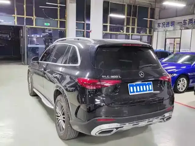 Mercedes-Benz GLC Mercedes-Benz GLC 2025 GLC 260 L 4MATIC Dynamic Edition 2025 — миниатюра 2