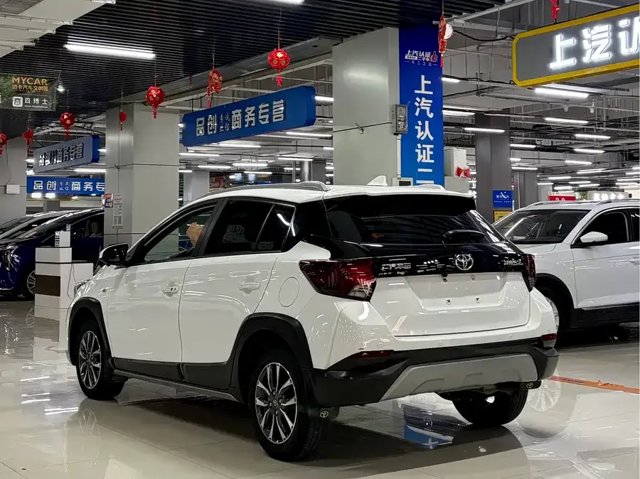 Toyota YARiS L YARiS L 2022 YARiS X 1.5L CVT Luxury PLUS Edition 2022 — миниатюра 3