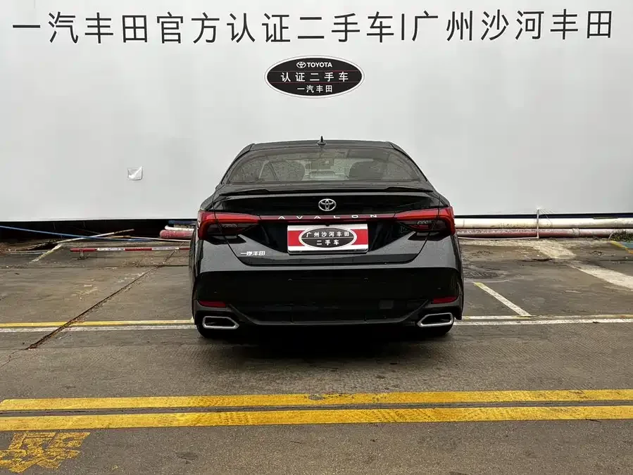 Toyota Avalon Avalon 2023 2.0L Premium Edition 2024 — миниатюра 4