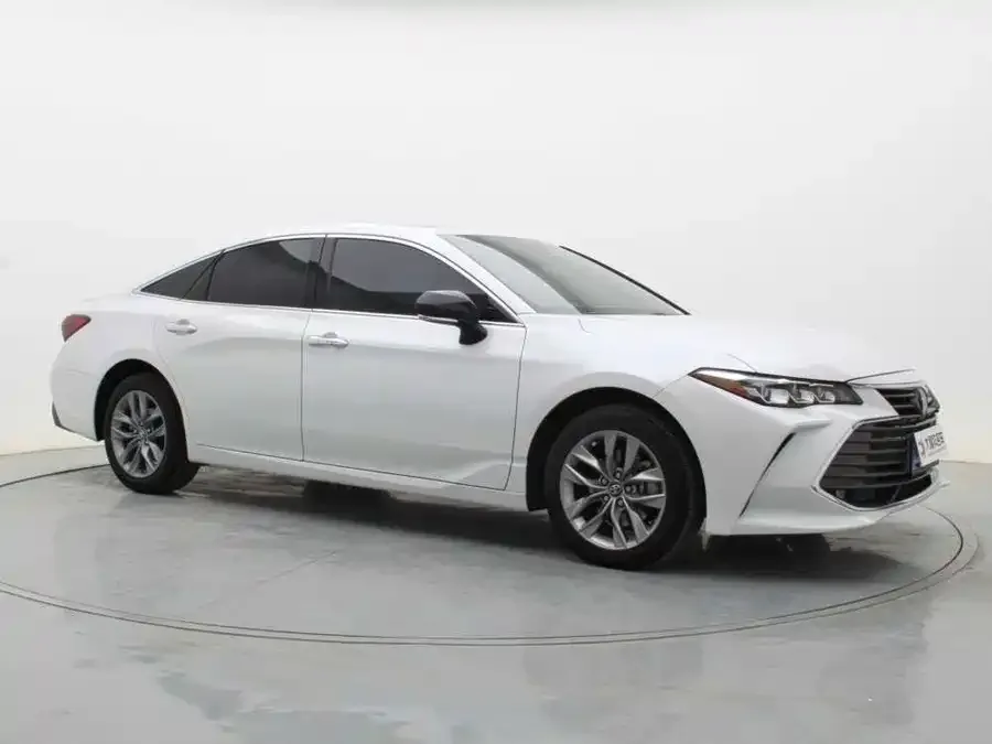 Toyota Avalon Asia Dragon 2019 2.0L Deluxe Edition National VI 2022 — миниатюра 3