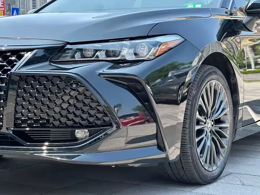Toyota Avalon 2022 Avalon 2.0L XLE Premium Edition 2022 — миниатюра 4