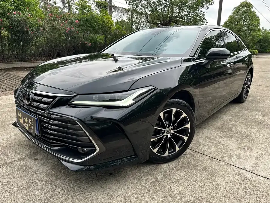 Toyota Avalon Avalon 2023 2.0L Luxury Edition 2024 — фото 1, купить с доставкой в Москву