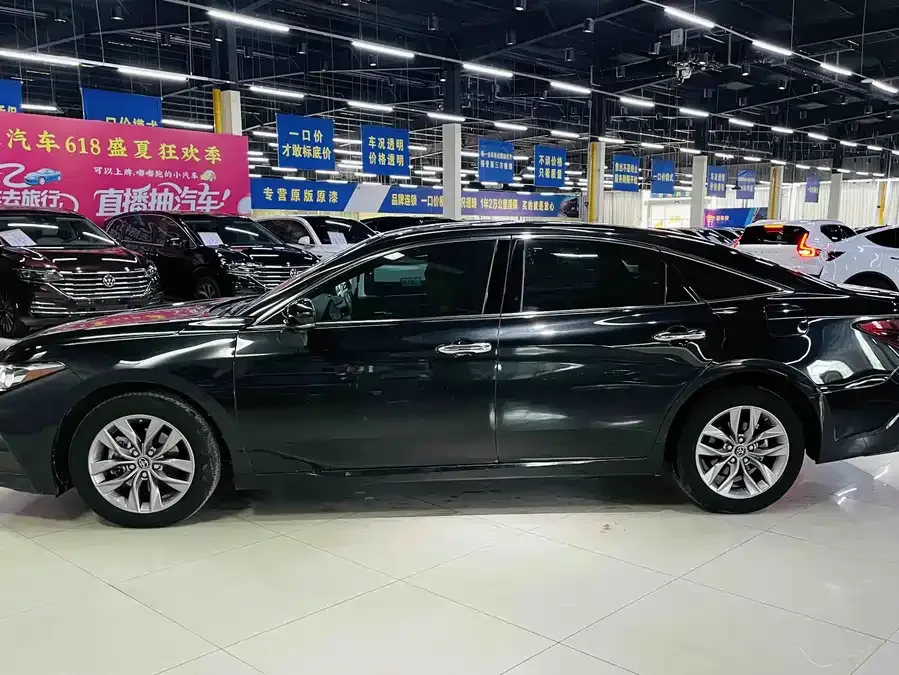 Toyota Avalon Asia Dragon 2019 2.0L Deluxe Edition National VI 2022 — миниатюра 2