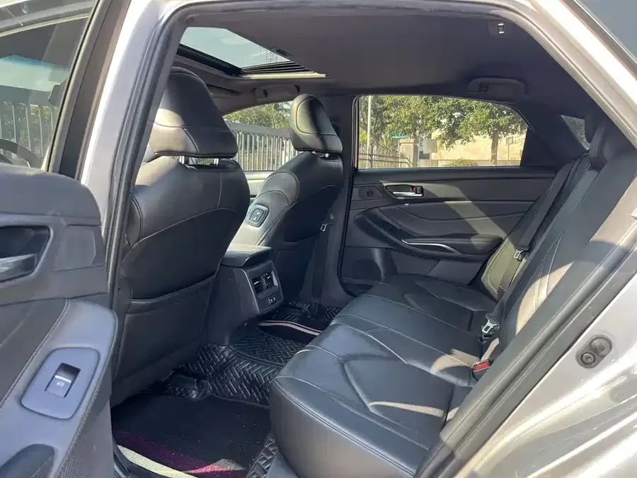 Toyota Avalon Asia Dragon 2019 2.0L Deluxe Edition National VI 2023 — миниатюра 2