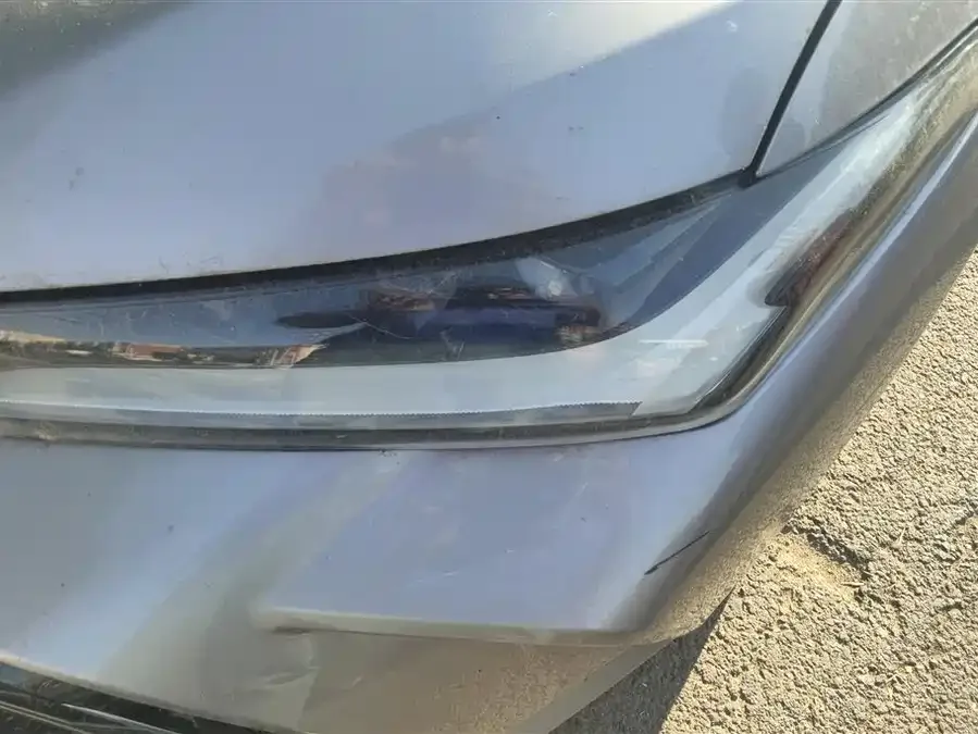 Toyota Avalon Asia Dragon 2022 2.0L Deluxe Edition 2023 — миниатюра 2