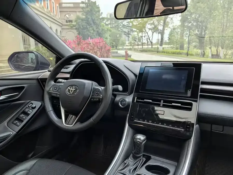 Toyota Avalon Asia Dragon 2022 2.0L Deluxe Edition 2024 — миниатюра 5