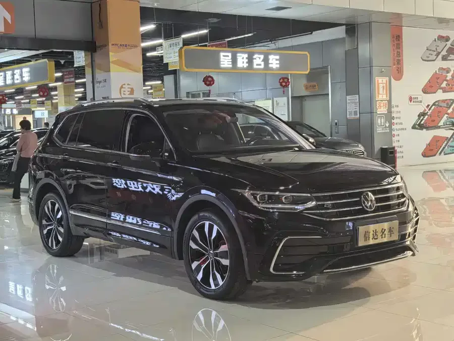 Volkswagen Tiguan L Tiguan L 2022 330TSI Automatic 2WD R-Line Enjoy Edition 2022 — миниатюра 3