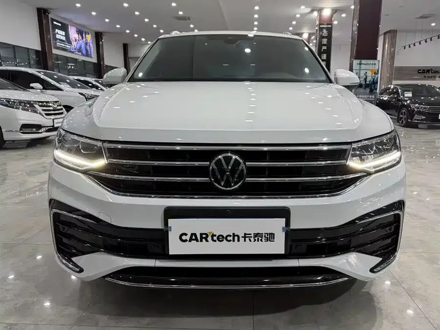 Volkswagen Tiguan L Tiguan L 2023 facelift 330TSI automatic two-wheel drive R-Line Enjoy Edition 2024 — миниатюра 3