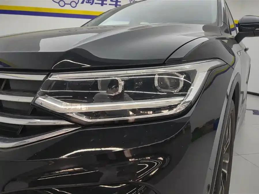 Volkswagen Tiguan L Tiguan L 2022 330TSI Automatic 2WD R-Line Enjoy Edition 2022 — миниатюра 2