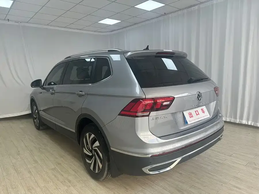 Volkswagen Tiguan L Tiguan L 2023 280TSI Automatic 2WD Trendy Limited Edition 2023 — миниатюра 4
