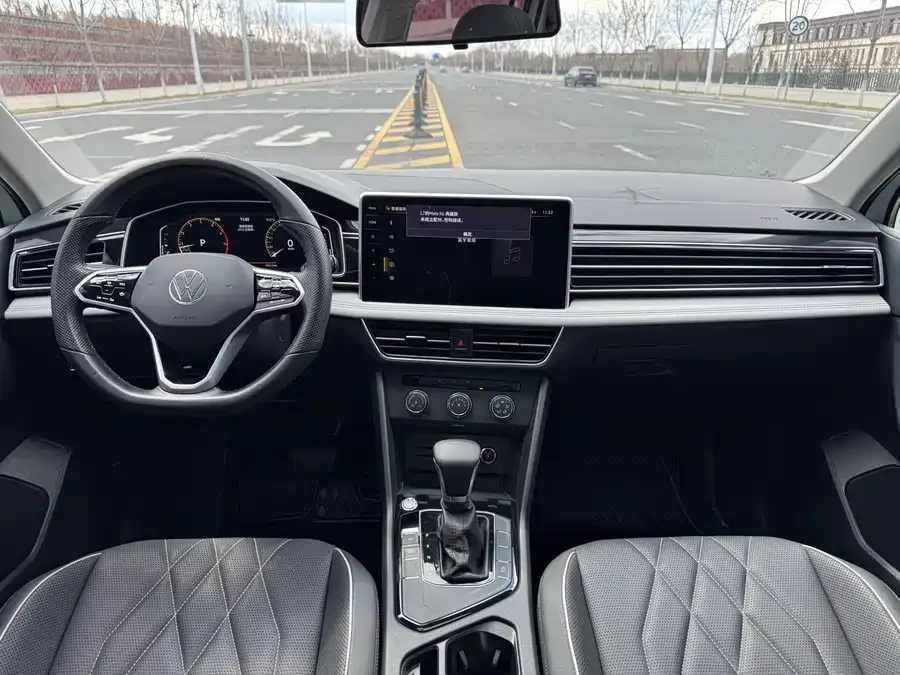 Volkswagen Tiguan L Tiguan L 2023 280TSI Automatic 2WD Trendy Limited Edition 2022 — миниатюра 5