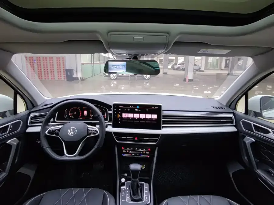 Volkswagen Tiguan L Tiguan L 2023 280TSI Automatic 2WD Trendy Limited Edition 2022 — миниатюра 5