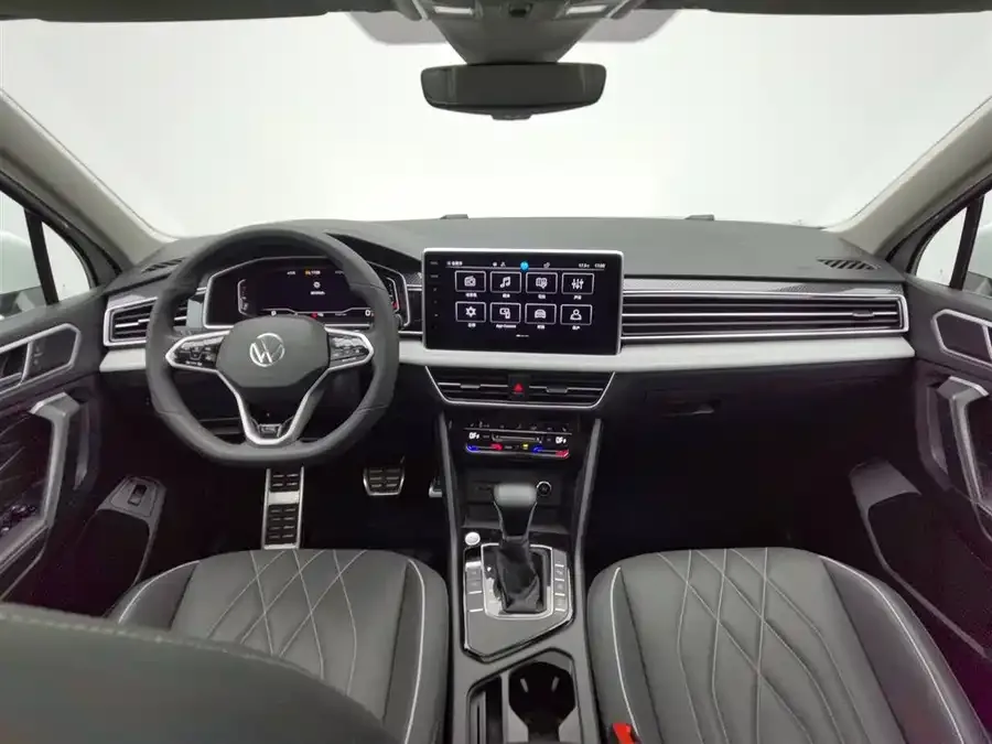 Volkswagen Tiguan L Tiguan L 2023 330TSI Automatic 2WD R-Line Enjoy Edition 2022 — миниатюра 2