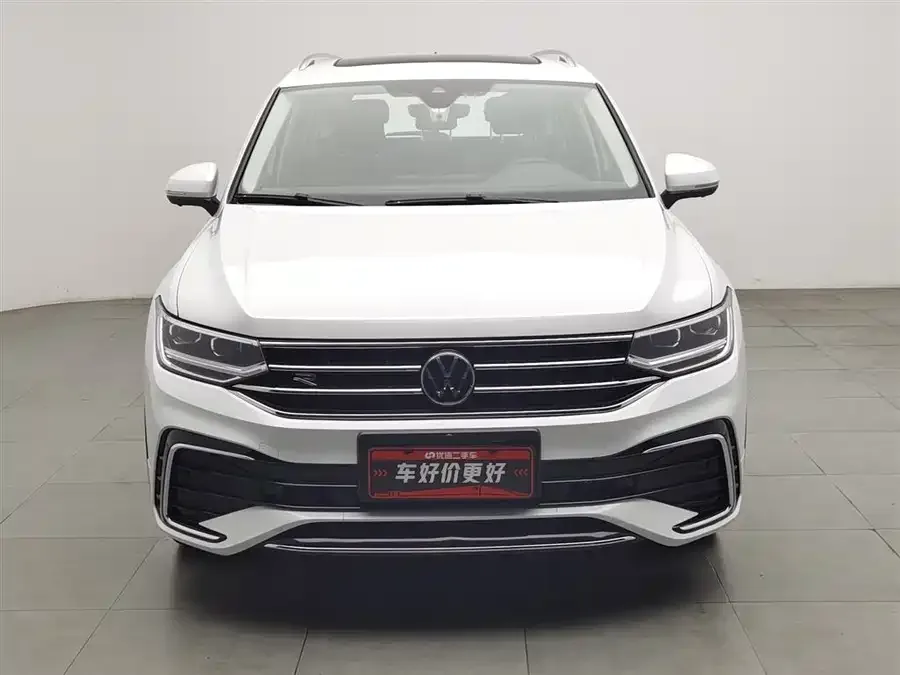 Volkswagen Tiguan L Tiguan L 2023 330TSI Automatic 2WD R-Line Enjoy Edition 2022 — миниатюра 3