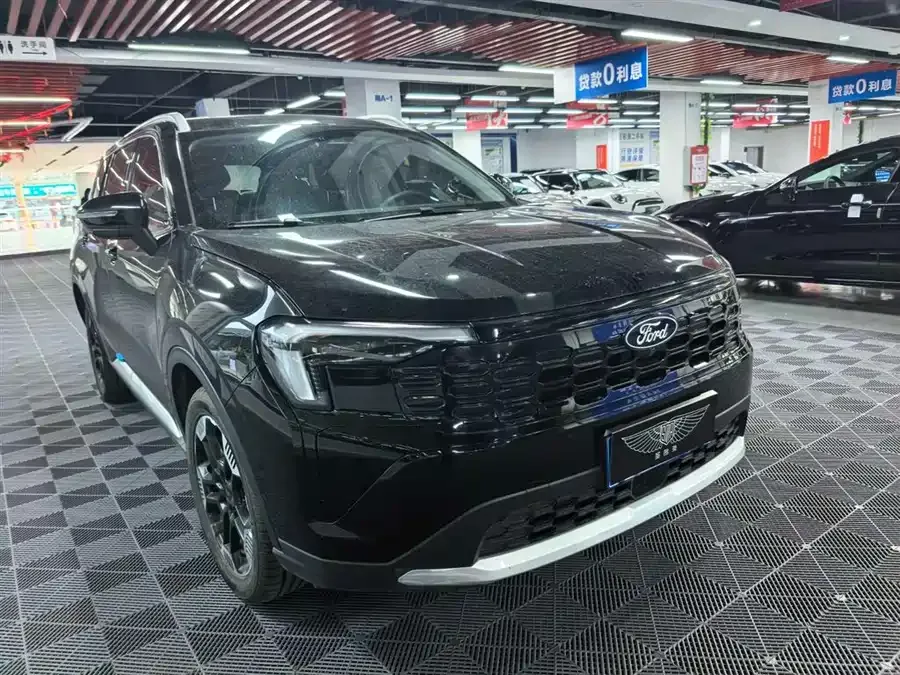 Ford Lingrui 2025 EcoBoost 170 Platinum Edition 2025 — миниатюра 3