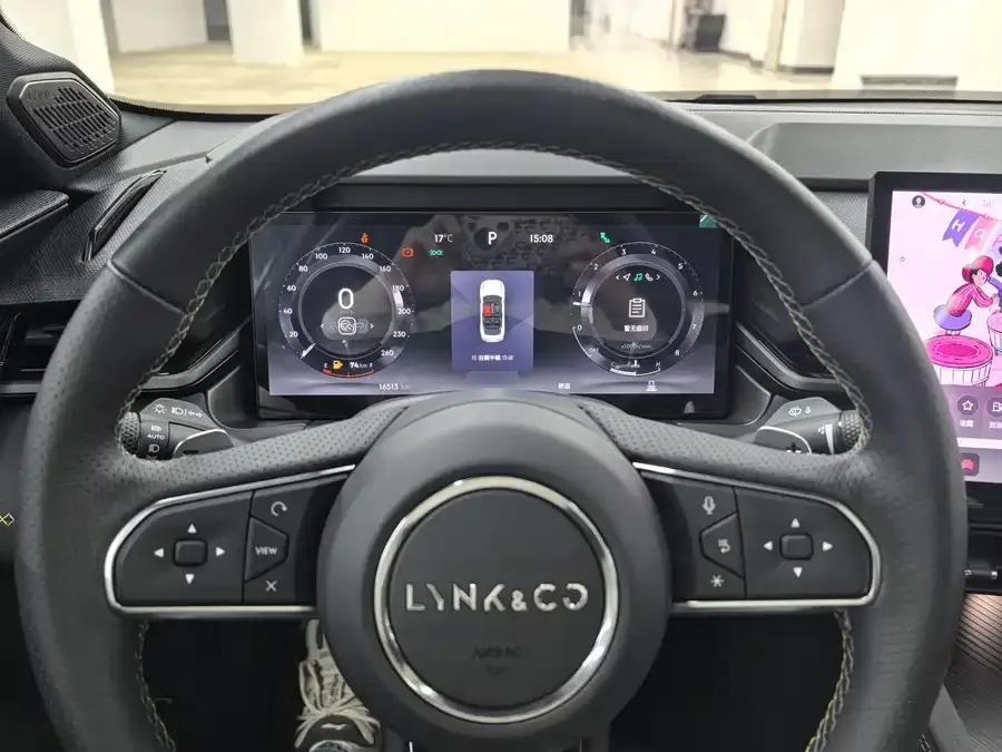 Lynk & Co 03 Lynk & Co 03 2023 1.5TD DCT Plus 2024 — миниатюра 2