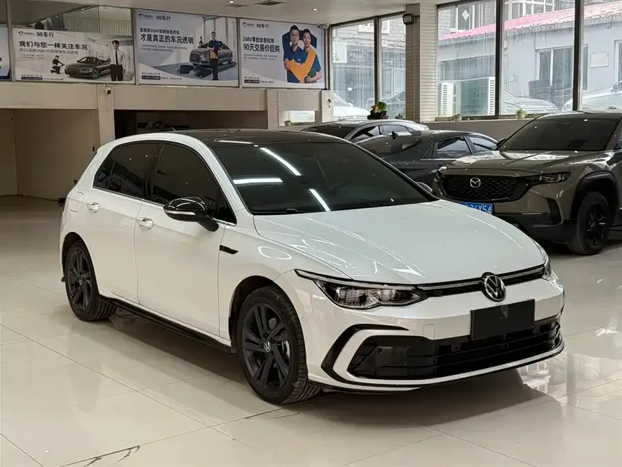 Volkswagen golf Golf 2021 280TSI DSG R-Line 2022 — миниатюра 3